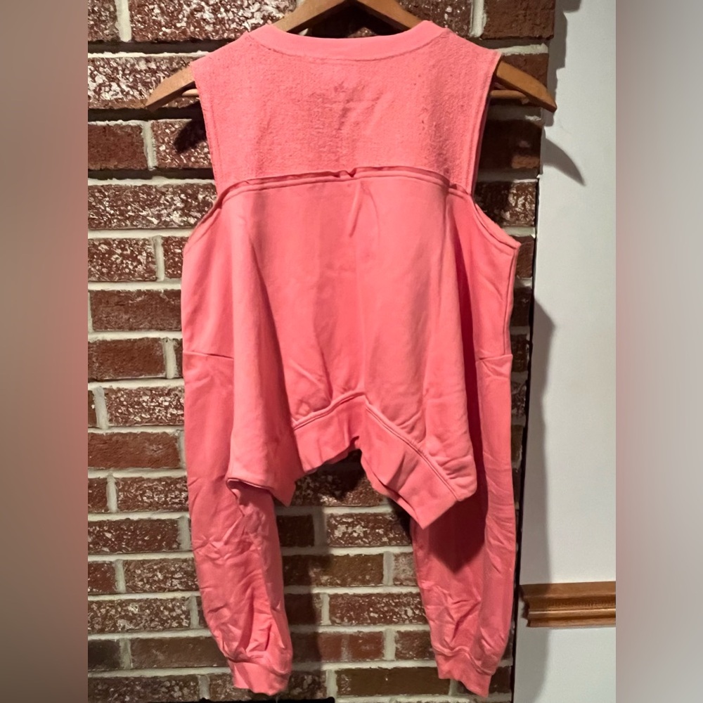 Out From Under - Urban Outfitters Pink Off shoulder Cropped Sweatshirt - Picture 5 of 5